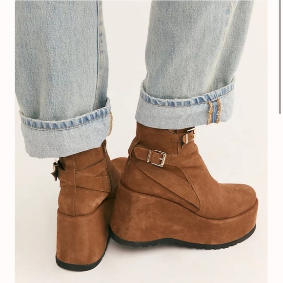 NWT Free People Sabrina Platform Suede Leather Ankle Boot Brown size 10 - Picture 2 of 14